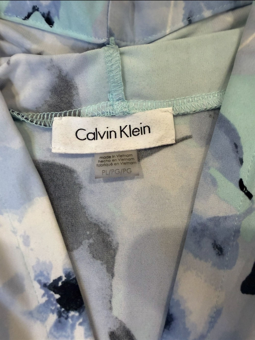 Calvin Klein Mint and Navy Floral Sleeveless V-Neck Top - Picture 3 of 7